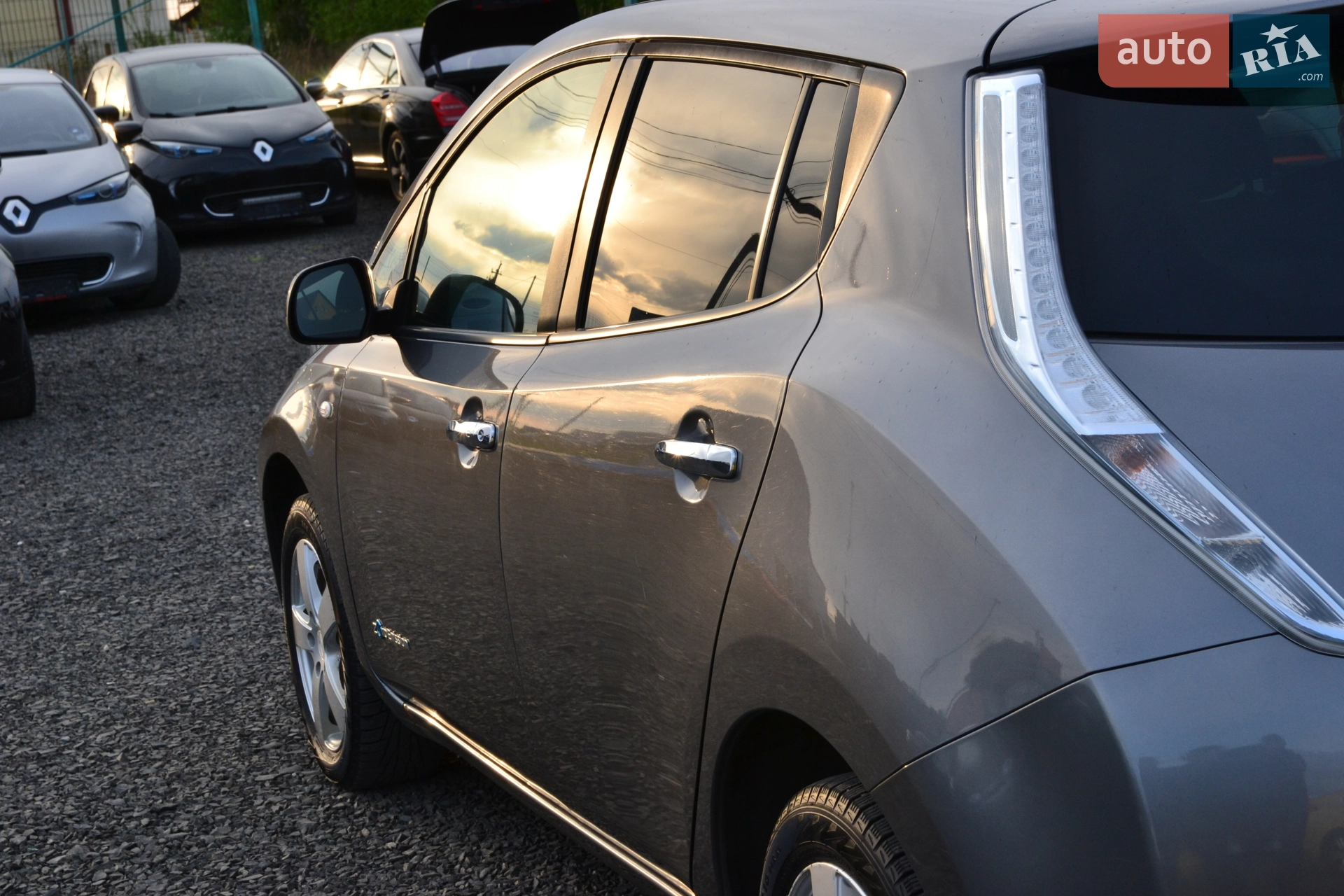 2013 Nissan Leaf - мініатюра 13