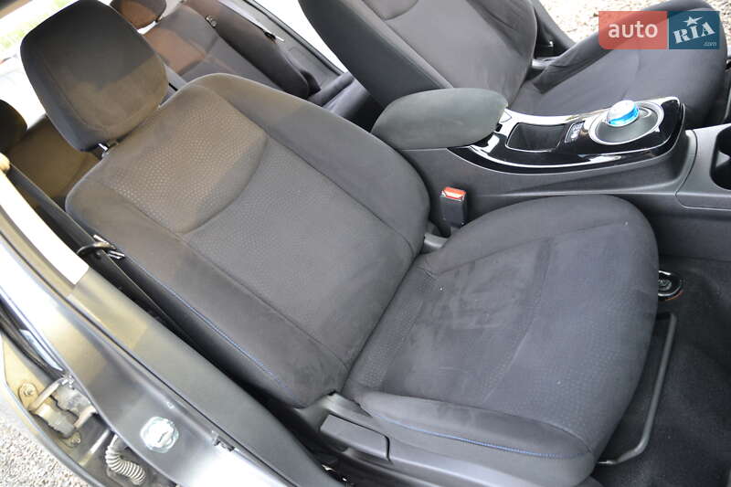 Хэтчбек Nissan Leaf 2014 в Луцке фото 23 Хэтчбек Nissan Leaf 2014 в Луцке