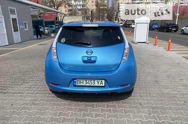 Хетчбек Nissan Leaf 2011 в Одесі