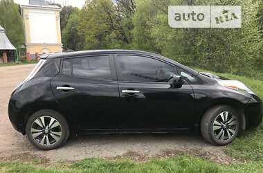 Хетчбек Nissan Leaf 2014 в Полтаві