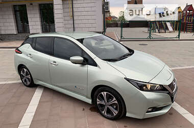 Хэтчбек Nissan Leaf 2018 в Богородчанах