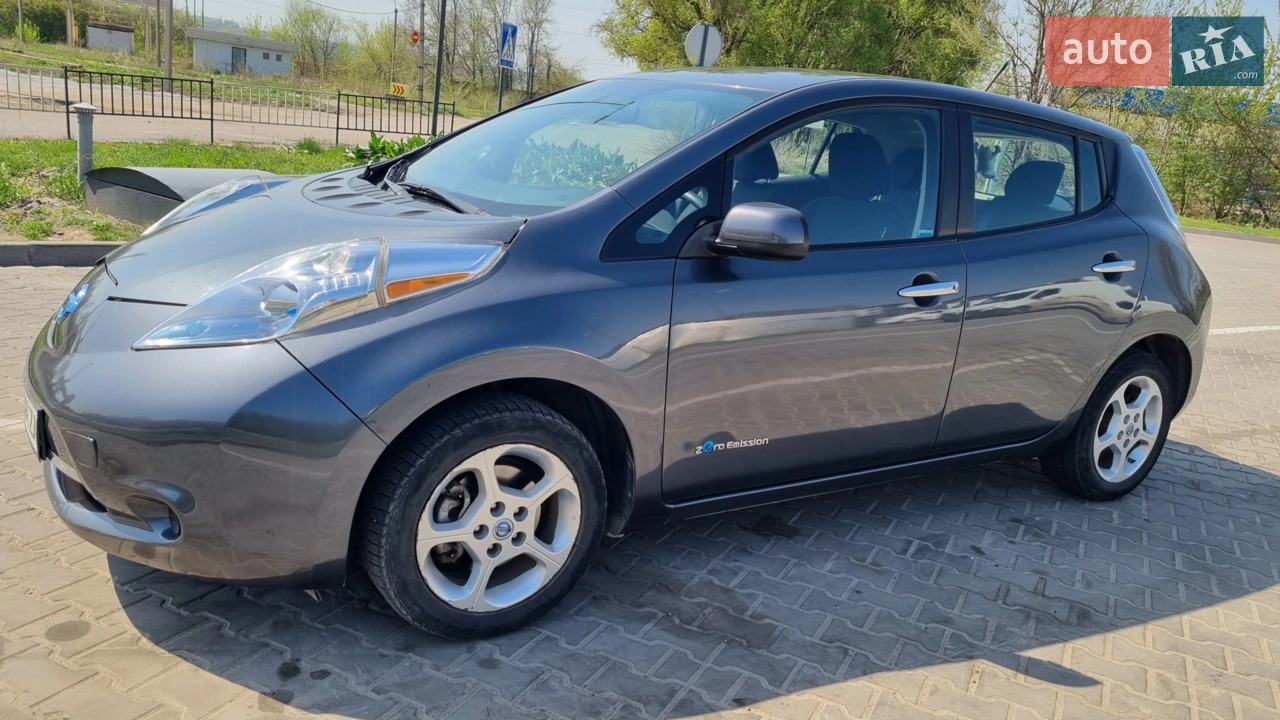 2013 Nissan Leaf - мініатюра 24