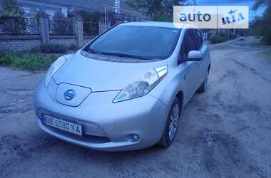 Хетчбек Nissan Leaf 2015 в Миколаєві