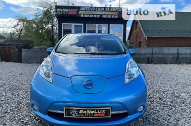 Хетчбек Nissan Leaf 2010 в Коломиї