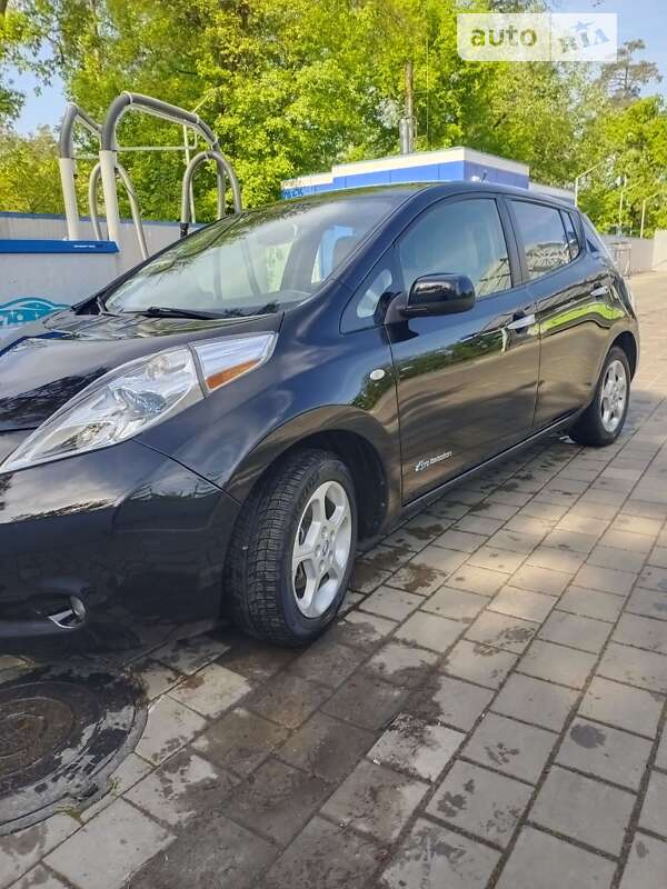 Nissan Leaf 2012