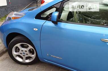 Хэтчбек Nissan Leaf 2011 в Тернополе