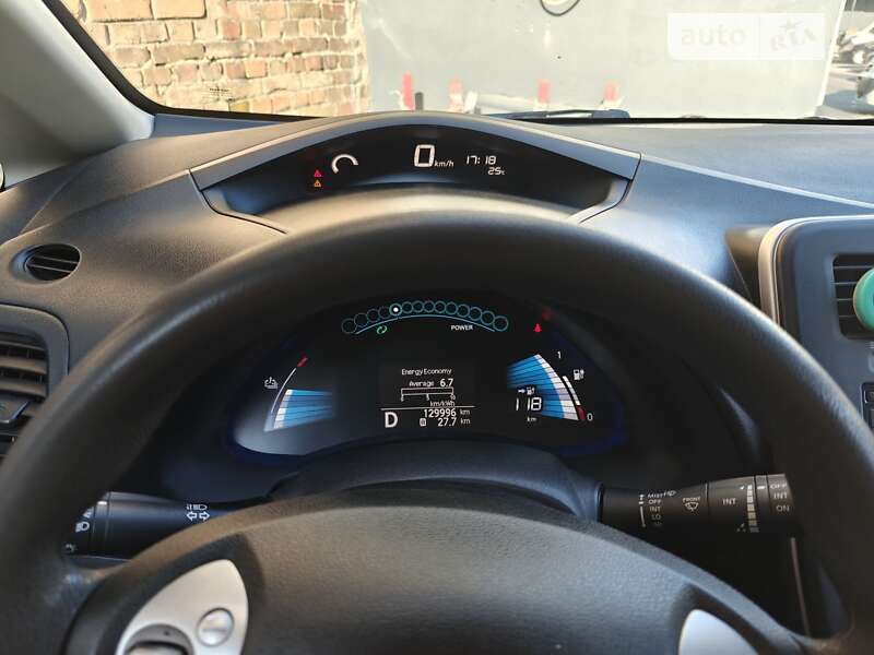 Хетчбек Nissan Leaf 2017 в Києві