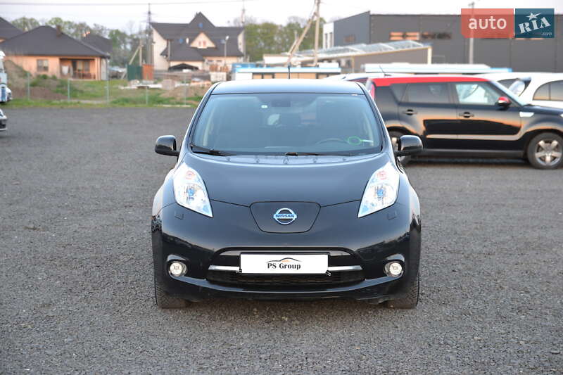 Хэтчбек Nissan Leaf 2014 в Луцке