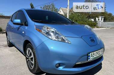 Хетчбек Nissan Leaf 2011 в Вінниці