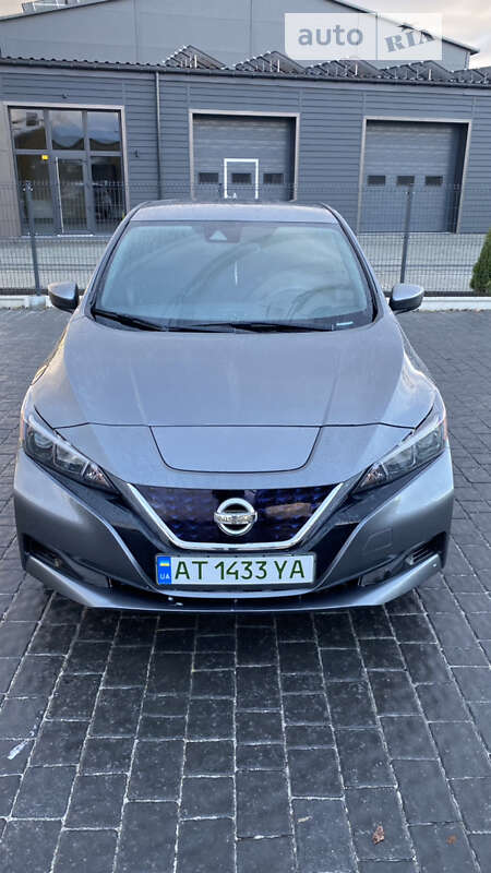 Хетчбек Nissan Leaf 2020 в Івано-Франківську