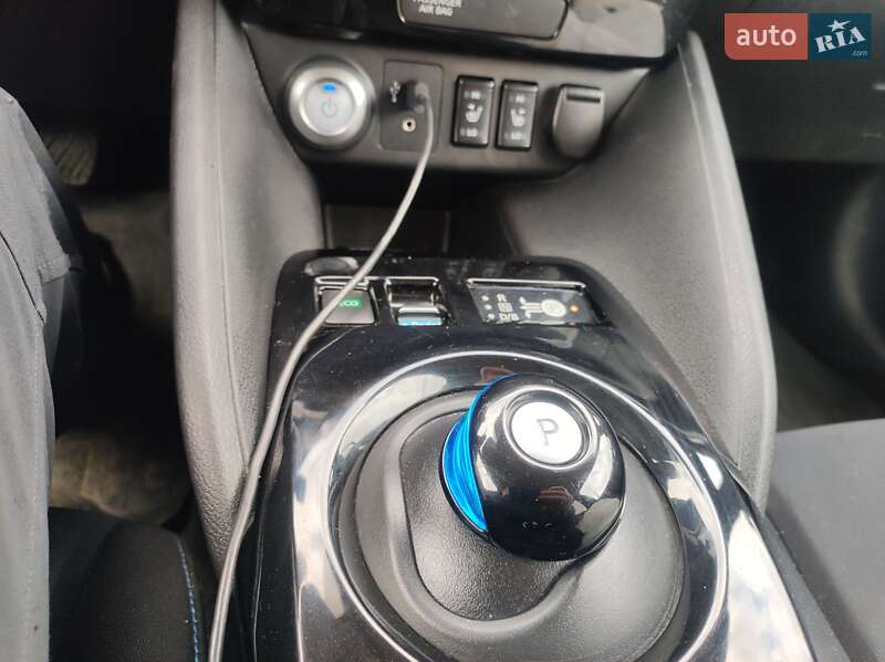 Хэтчбек Nissan Leaf 2018 в Житомире