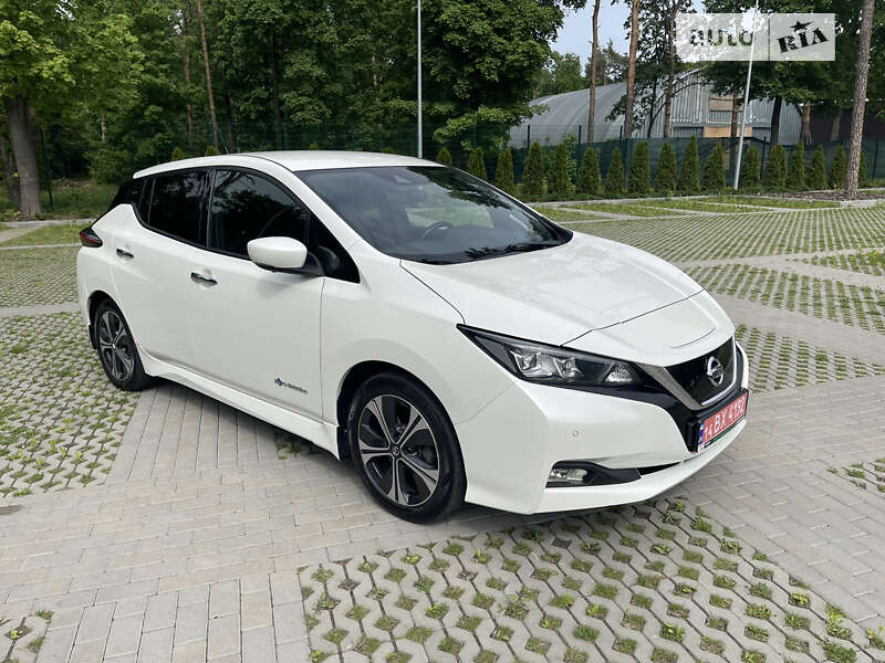 Хэтчбек Nissan Leaf 2018 в Харькове