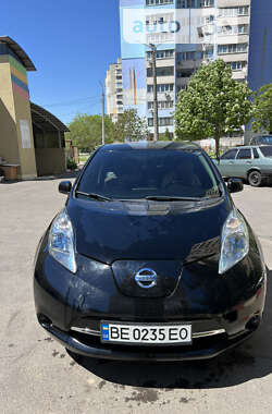 Хетчбек Nissan Leaf 2014 в Миколаєві