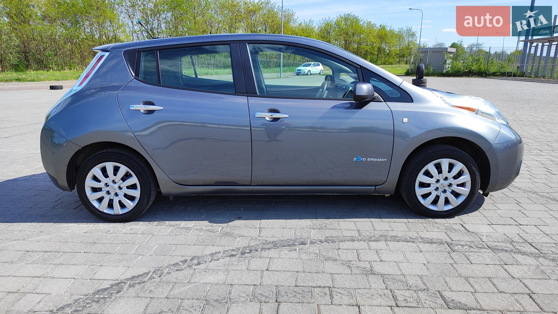 2014 Nissan Leaf - мініатюра 9