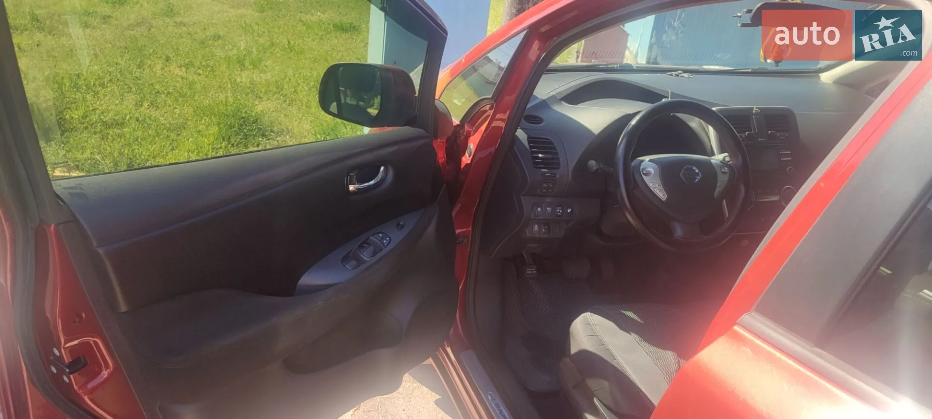 2014 Nissan Leaf - мініатюра 9