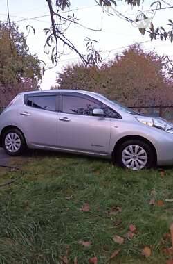 Хэтчбек Nissan Leaf 2014 в Кременчуге