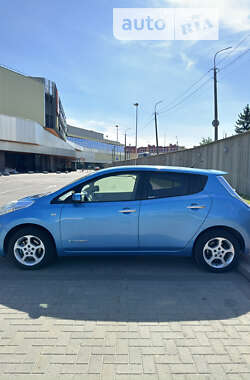 Хетчбек Nissan Leaf 2012 в Луцьку