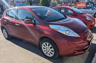 Хетчбек Nissan Leaf 2015 в Ірпені