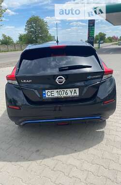 Хэтчбек Nissan Leaf 2018 в Львове