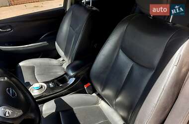 Хэтчбек Nissan Leaf 2014 в Днепре