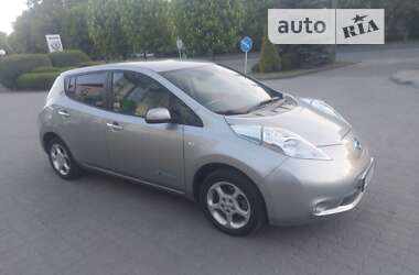 Хэтчбек Nissan Leaf 2016 в Луцке