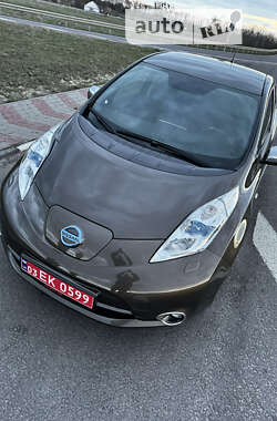 Хетчбек Nissan Leaf 2016 в Луцьку