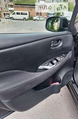 Хэтчбек Nissan Leaf 2017 в Жмеринке