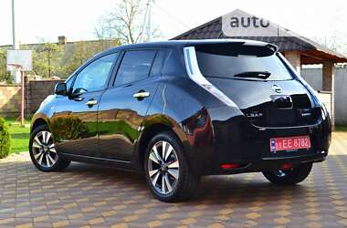 Хэтчбек Nissan Leaf 2014 в Сарнах