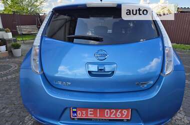 Хэтчбек Nissan Leaf 2011 в Луцке