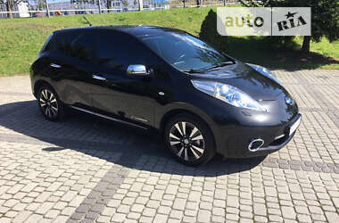 Хэтчбек Nissan Leaf 2014 в Ровно