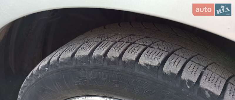 Хетчбек Nissan Leaf 2014 в Вінниці фото 29 Хетчбек Nissan Leaf 2014 в Вінниці