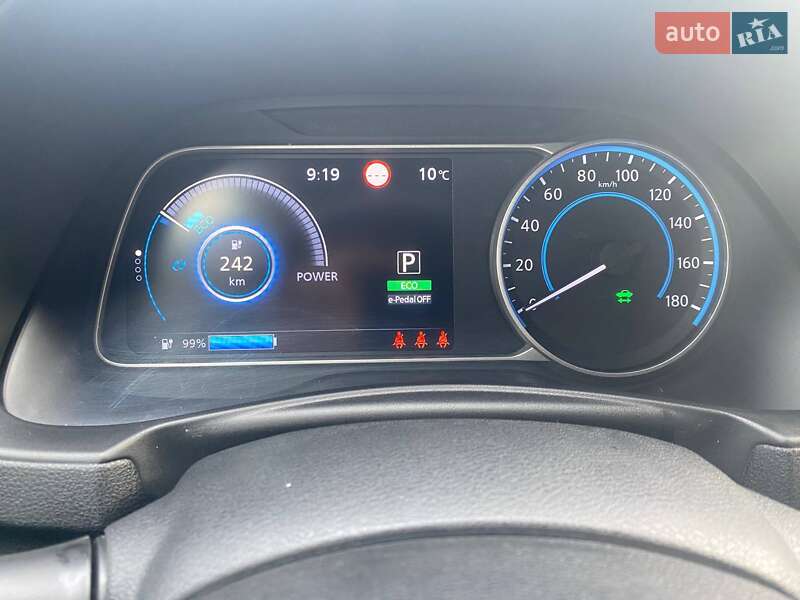 Хэтчбек Nissan Leaf 2019 в Луцке фото 23 Хэтчбек Nissan Leaf 2019 в Луцке