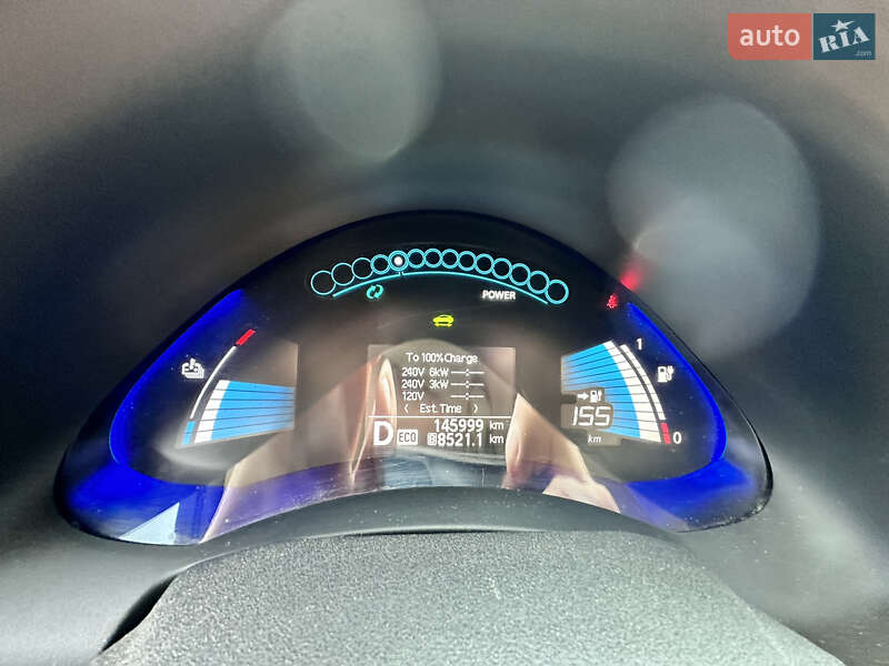 Хэтчбек Nissan Leaf 2015 в Киеве