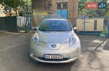 Хетчбек Nissan Leaf 2013 в Києві
