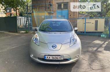 Хетчбек Nissan Leaf 2013 в Києві