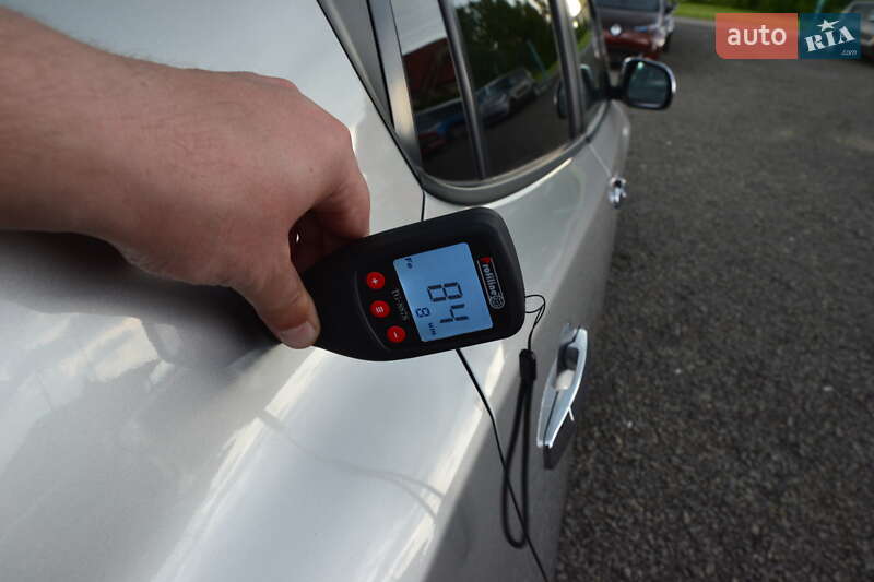 Хетчбек Nissan Leaf 2014 в Луцьку