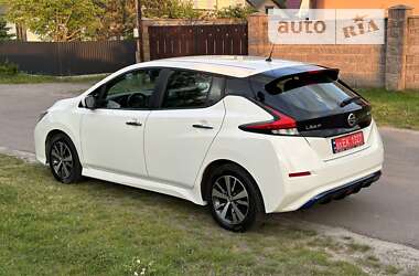 Хэтчбек Nissan Leaf 2019 в Ровно