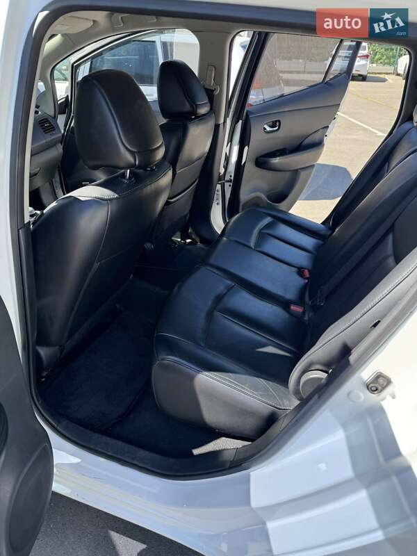 Хэтчбек Nissan Leaf 2016 в Одессе фото 48 Хэтчбек Nissan Leaf 2016 в Одессе