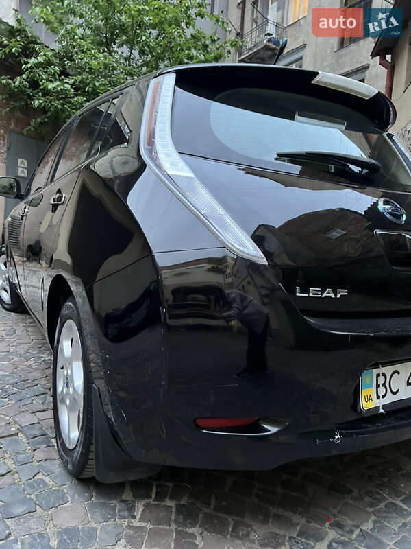Хетчбек Nissan Leaf 2011 в Львові фото 10 Хетчбек Nissan Leaf 2011 в Львові