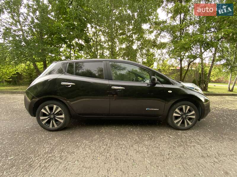Хэтчбек Nissan Leaf 2016 в Ровно фото 10 Хэтчбек Nissan Leaf 2016 в Ровно