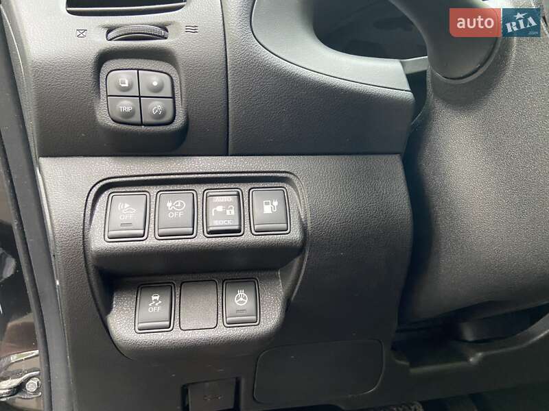 Хэтчбек Nissan Leaf 2016 в Ровно фото 28 Хэтчбек Nissan Leaf 2016 в Ровно