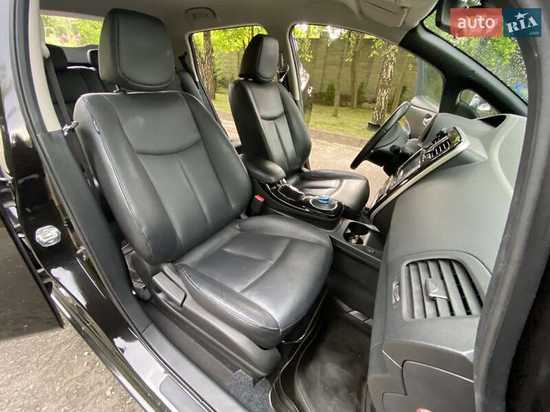 Хэтчбек Nissan Leaf 2016 в Ровно фото 32 Хэтчбек Nissan Leaf 2016 в Ровно