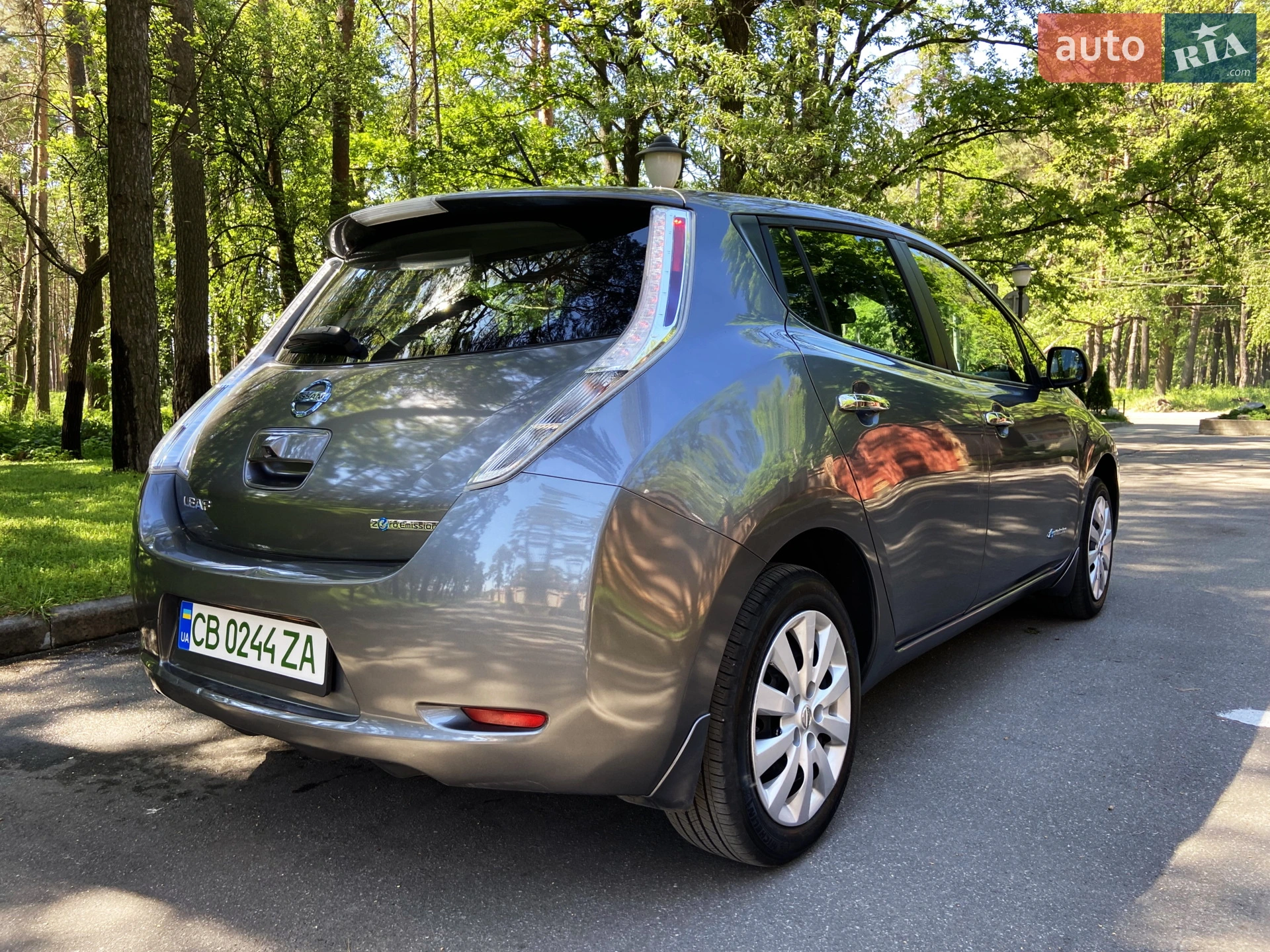 2015 Nissan Leaf - мініатюра 13