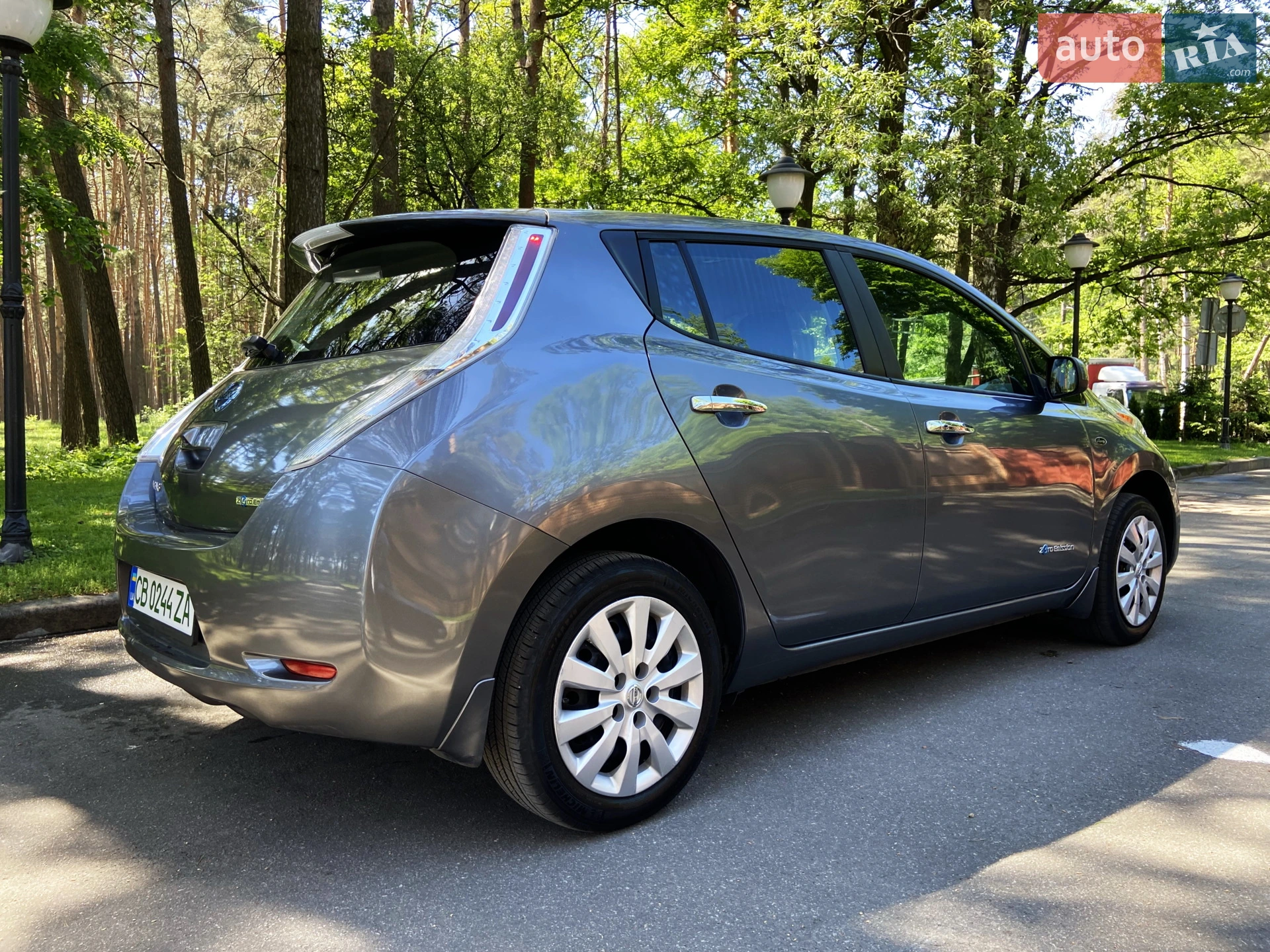 2015 Nissan Leaf - мініатюра 14