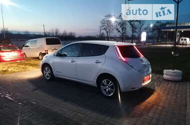 Хэтчбек Nissan Leaf 2014 в Владимир-Волынском