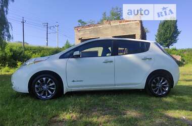 Хетчбек Nissan Leaf 2014 в Самборі