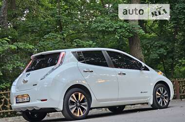 Хэтчбек Nissan Leaf 2013 в Днепре