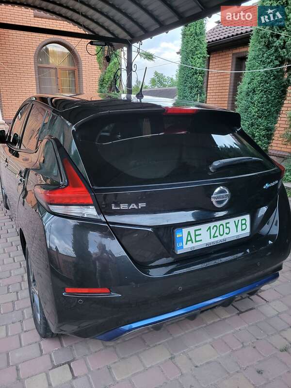 Хетчбек Nissan Leaf 2018 в Кривому Розі