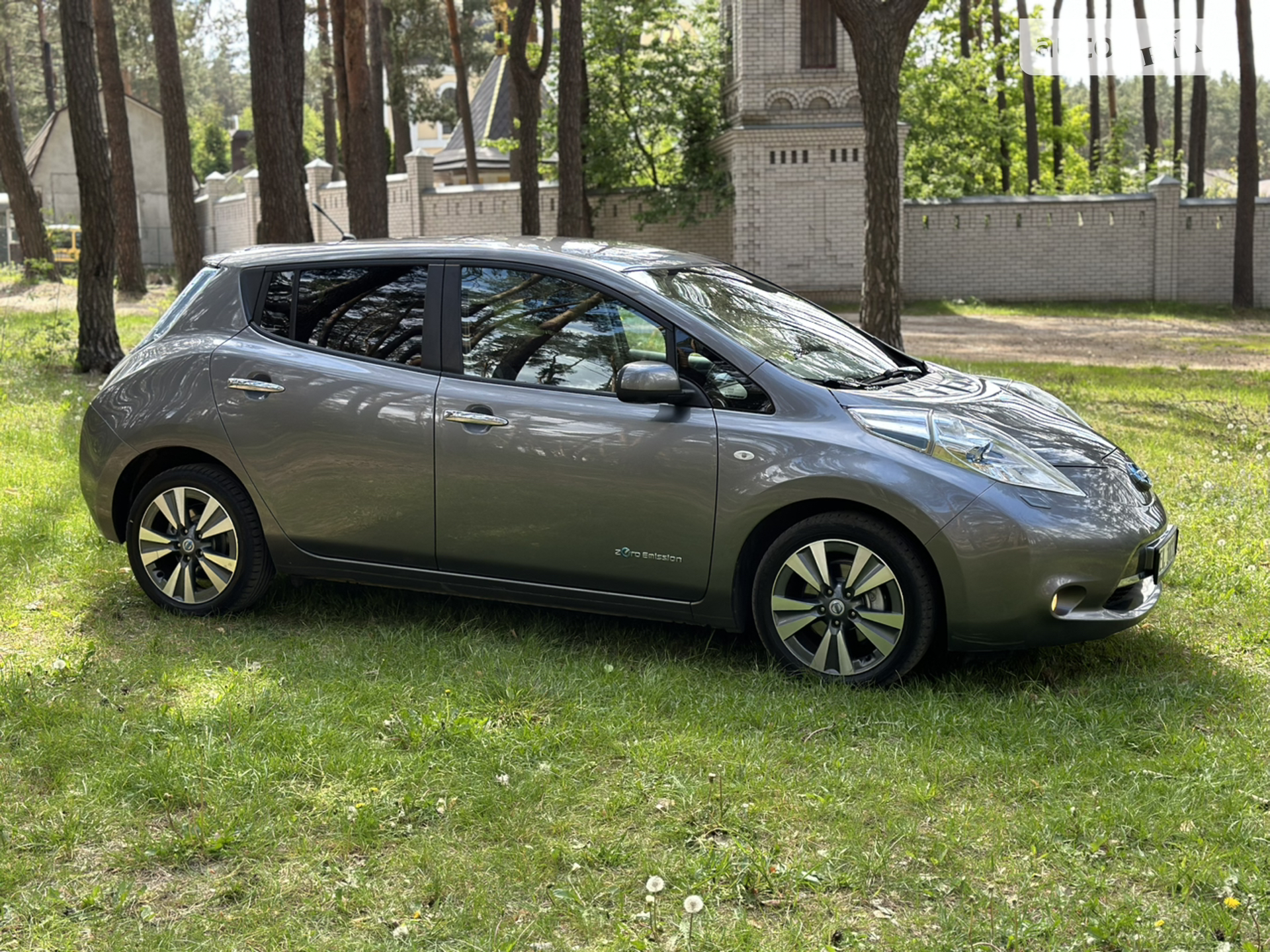 2014 Nissan Leaf - мініатюра 8