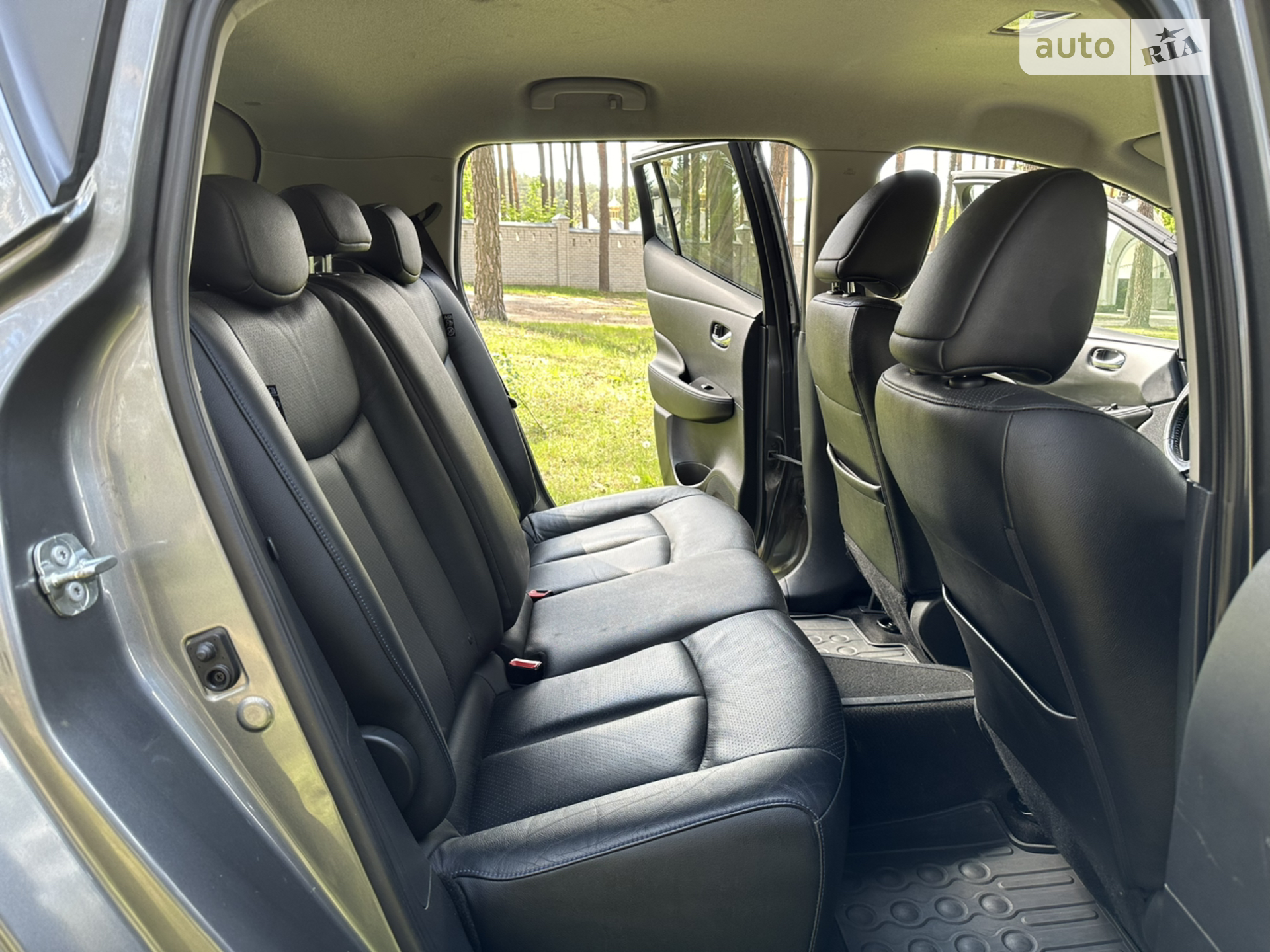 2014 Nissan Leaf - мініатюра 33